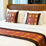 Aviva Saigon Pearl Serviced Apartment