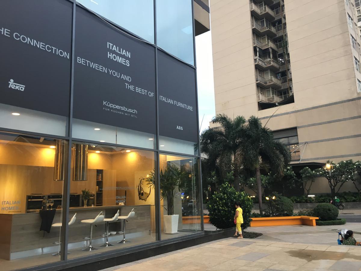 Aviva Saigon Pearl Khách sạn hẻo lánh